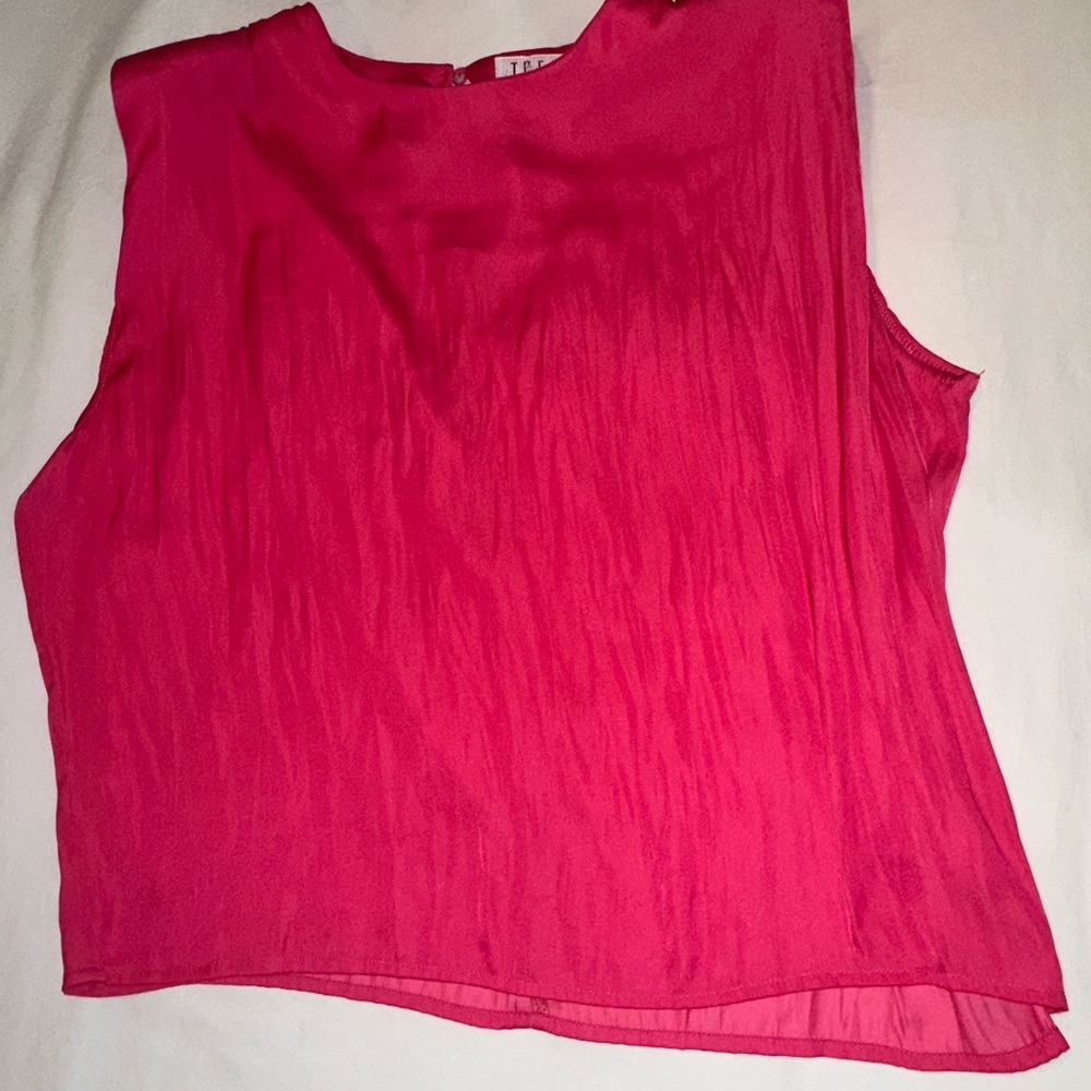 TCEC Pink Sleeveless Blouse with Relaxed Style